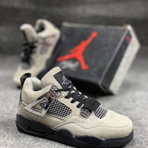 Nike Air Jordan 4