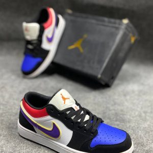 Nike SB Dunk Low